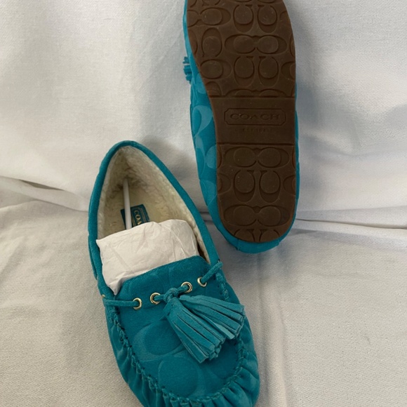 Blue Coach moccasins women's size 7 - Picture 2 of 2